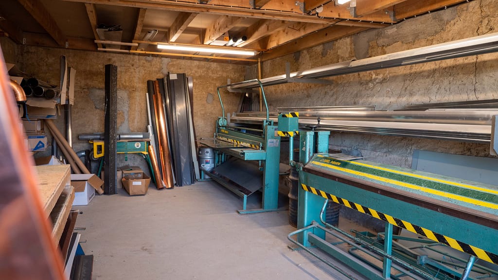 Atelier zinguerie à Romagnieu - Trillat Charpente